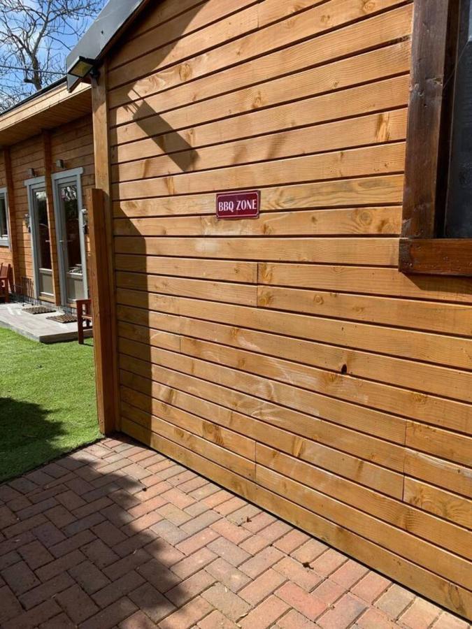 Immaculate Cabin 5 Mins To Inverness Dog Friendly Exterior photo